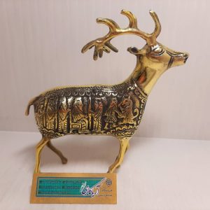 مجسمه گوزن برنجی