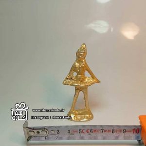 مجسمه رقصنده کوچک