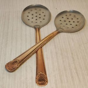 کفگیر مسی سرسفید 24س