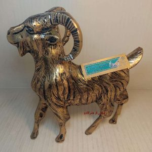 مجسمه بز برنجی